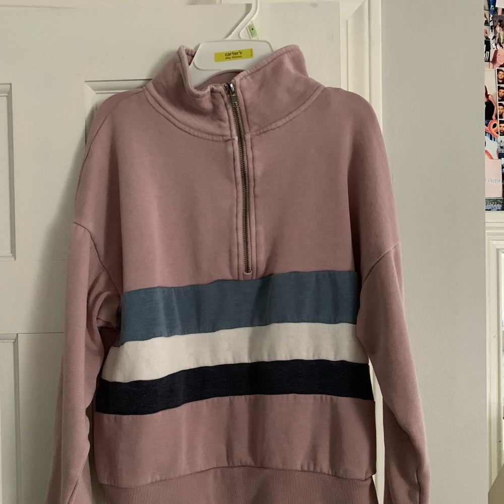 pink crew neck with zipper